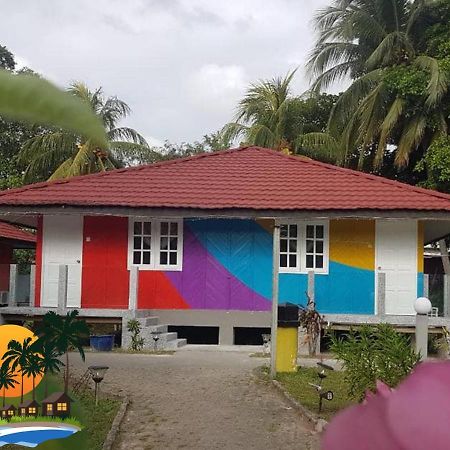 Global Ikhwan Resort Kuah Exterior photo
