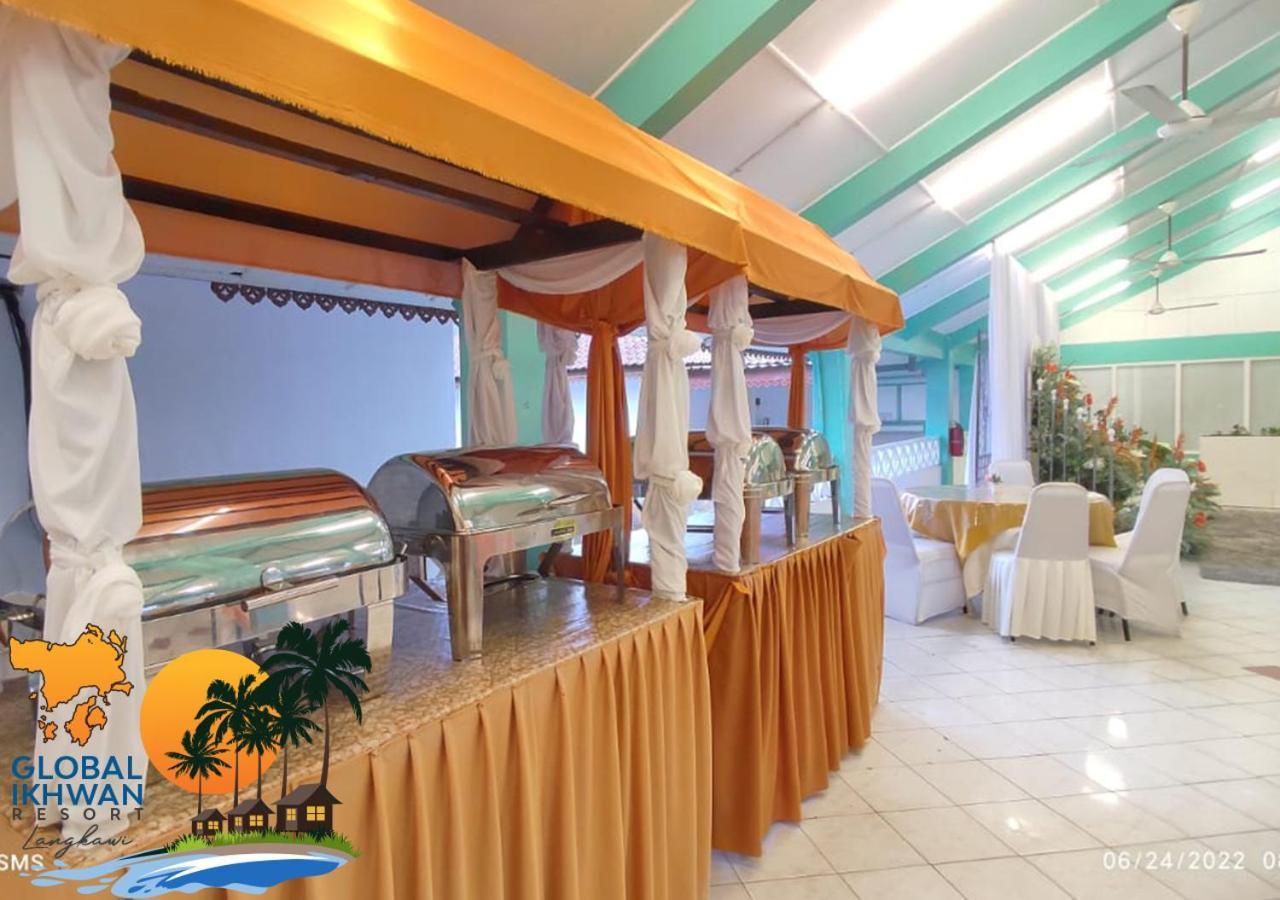 Global Ikhwan Resort Kuah Exterior photo